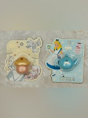 Disney Alice in Wonderland Vanilla Lip Balm Set (2) NIB